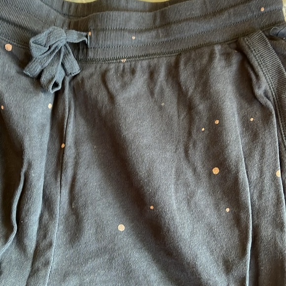 EUC Peloton Black and Rose Gold Dot Jogger size 1X - Picture 2 of 4